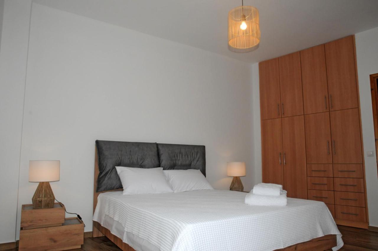 Komis Crown - Luxury Apartments Komi  Екстериор снимка